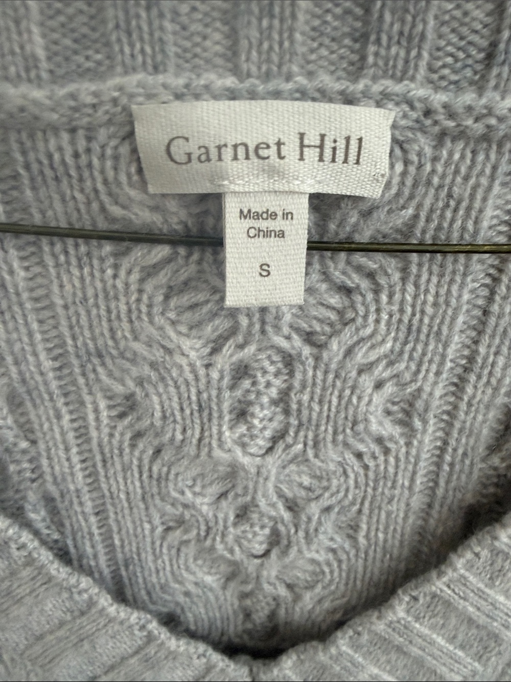 NWOT! Garnet Hill Light Gray Cashmere V-Neck Sweater Vest. Size Small. - Picture 2 of 4
